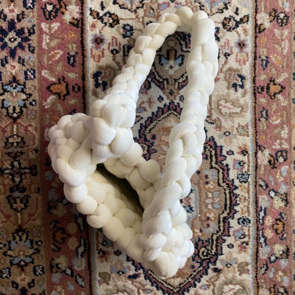 Handmade Chunky Bag in White Knit Yarn Hand Knitting Yarns - Picture 10 of 12